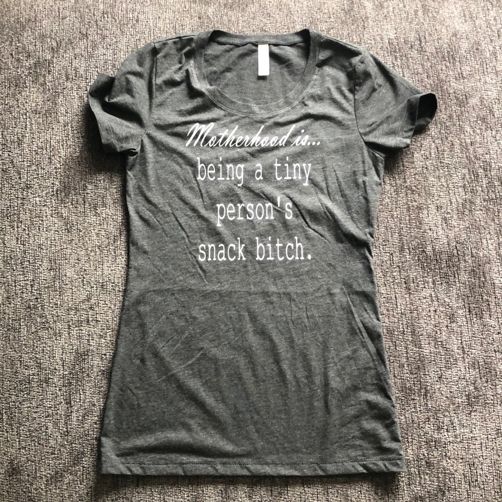 Motherhood graphic tee